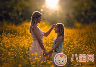 63歲羅大佑拒絕給女兒生日禮物 刻意的“拒絕滿足”做得對嗎？