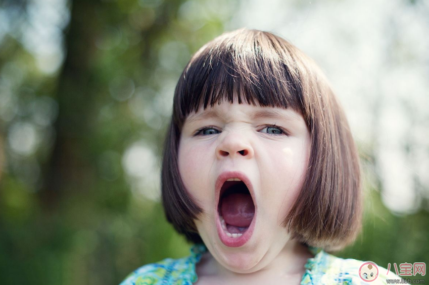 養(yǎng)成正確的習(xí)慣會對孩子成長有很大幫助 