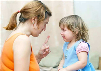 管教習慣 如何知道管教孩子太過嚴格