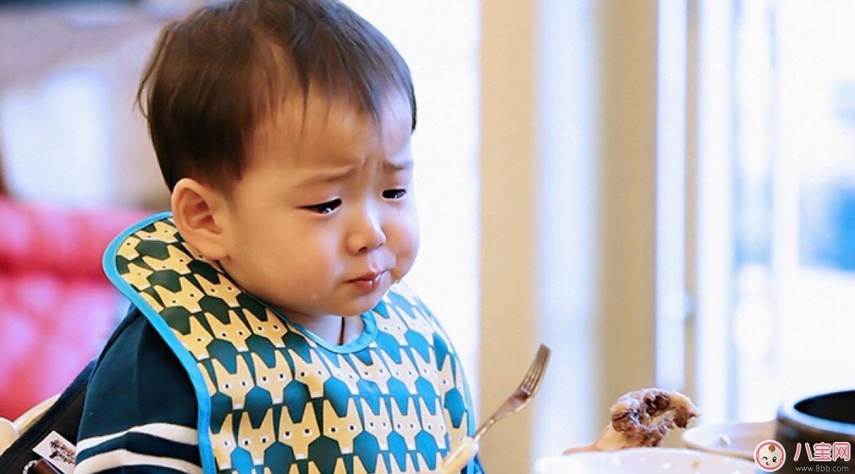 孩子撒嬌不聽話怎么辦？第一次沒教好，媽媽以后要遭罪！