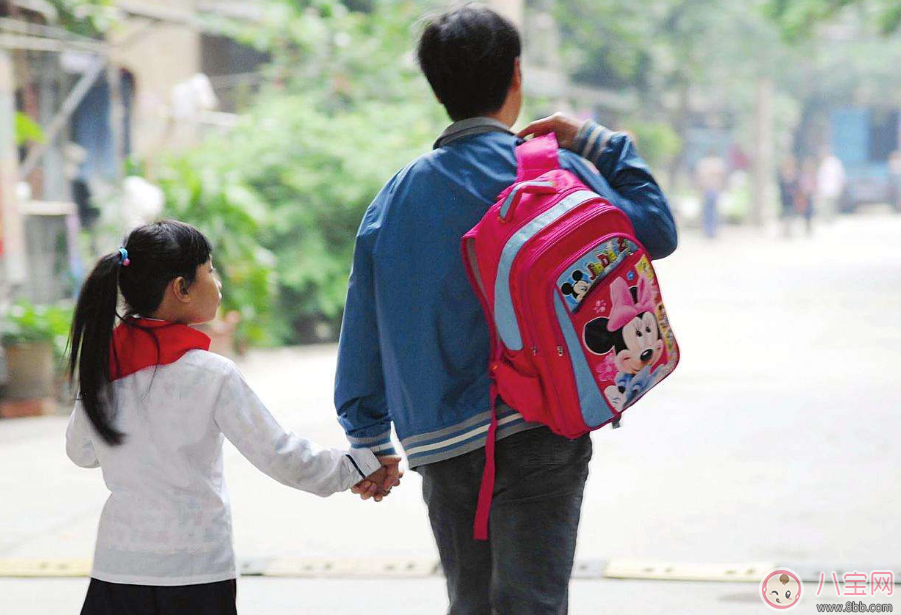 你這樣對孩子簡直是害了他 怎么寵孩子才是寵對了