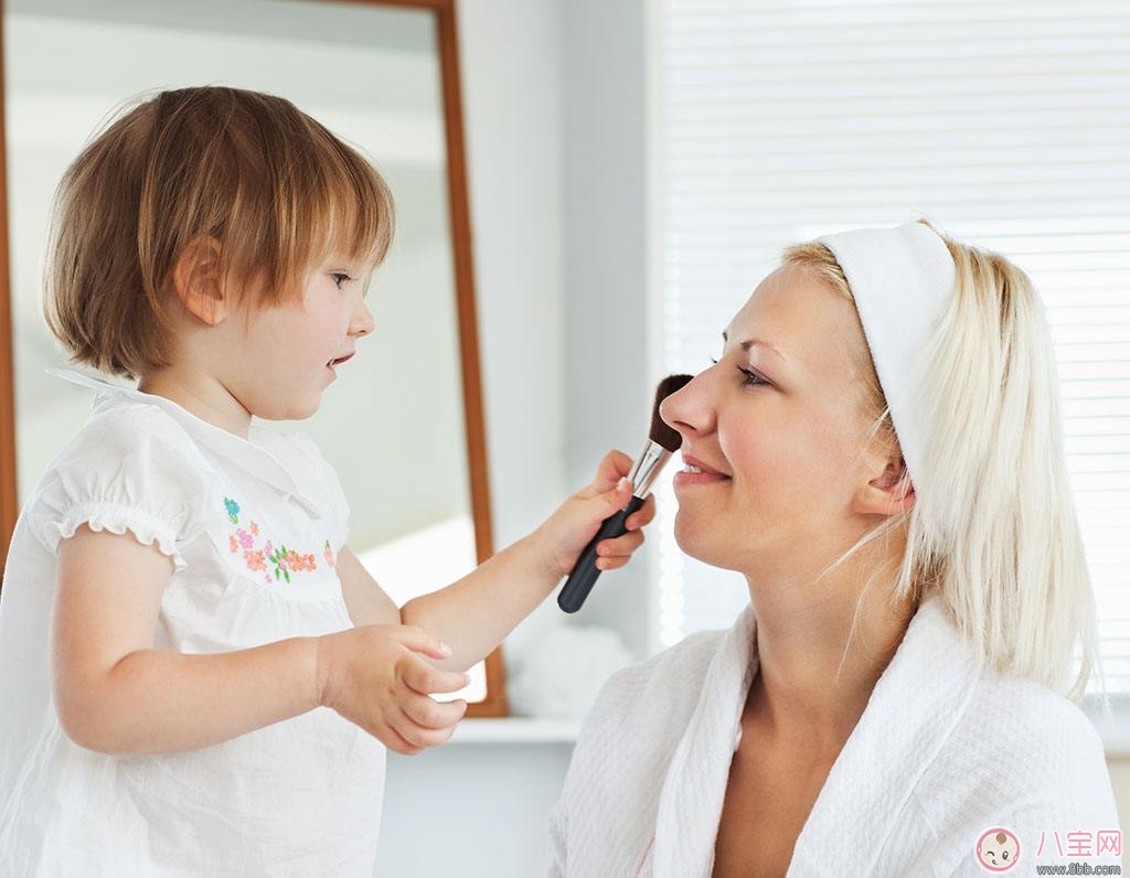 寶媽工作忙  職場女性如何與孩子交流