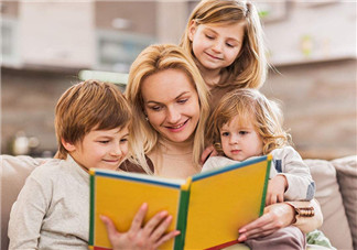 講故事給寶寶聽(tīng)的優(yōu)點(diǎn) 如何正確講故事給寶寶聽(tīng)