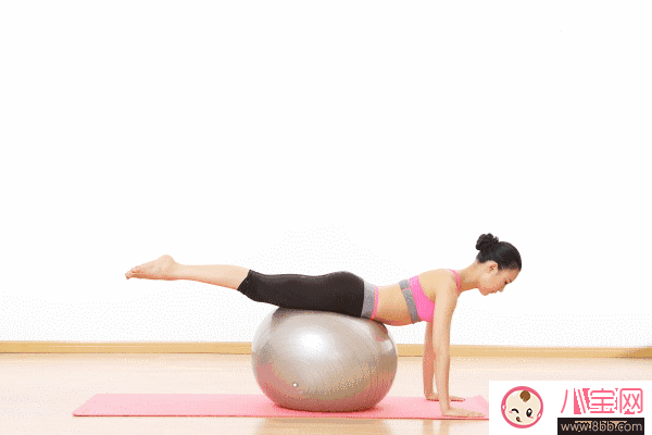 李菲兒柯基臀成最新身材標(biāo)準(zhǔn) 如何擁有柯基臀