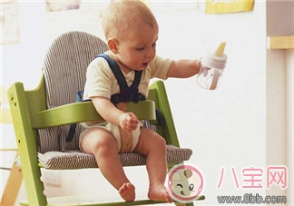 寶寶如何用餐  高腳椅使用安全提示