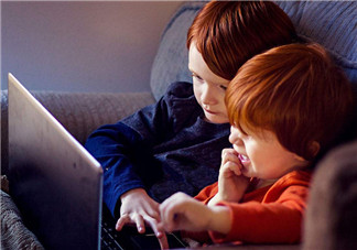 寶寶利用游戲?qū)W習(xí)  如何確保孩子成長