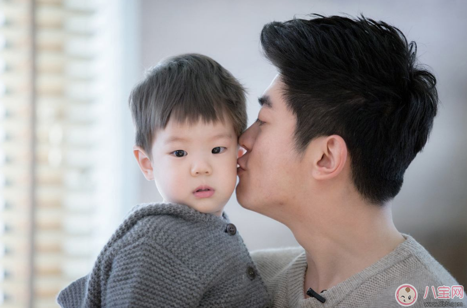寶寶不喜歡爸爸是因?yàn)檫@些原因 傷孩子最深的7種爸爸 寶寶不喜歡爸爸是因?yàn)檫@些原因 傷孩子最深的7種爸爸
