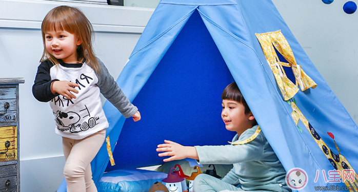 怎么在家里給寶寶搭一個(gè)游樂場