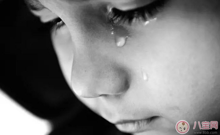 隔代教育對孩子的影響 隔代教育的利弊及應(yīng)對策略