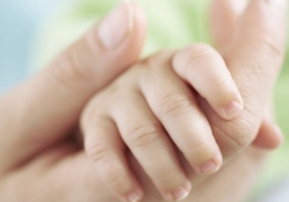 新生兒適合互動(dòng)的游戲 0-1歲寶寶親子游戲一覽