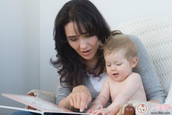 寶寶學(xué)說話了 在家里說普通話還是方言比較好