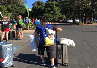 蔣勤勤兒子獨自參加夏令營 孩子參加夏令營需要準(zhǔn)備什么