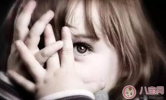 孩子害羞膽小怎么辦 膽小的孩子該如何教育(5句話鼓勵孩子)