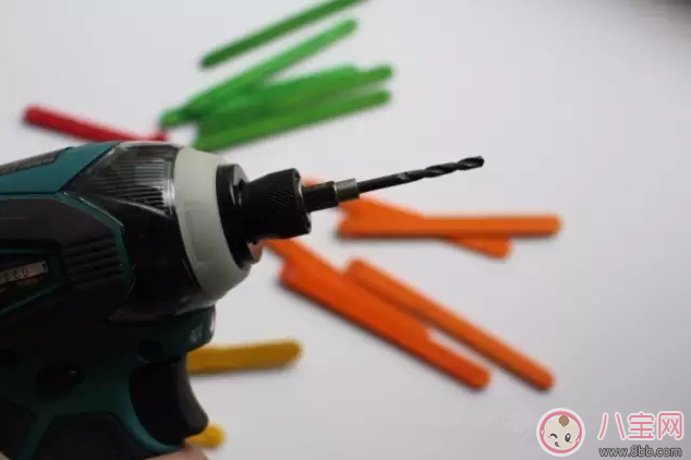 小小冰棍棒大用處 自制玩具來解暑 小小冰棍棒大用處 自制玩具來解暑