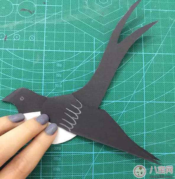 寶寶親子游戲：動(dòng)手制作小燕子