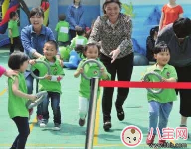 這個(gè)夏天和寶寶一起做運(yùn)動(dòng) 親子運(yùn)動(dòng)流程