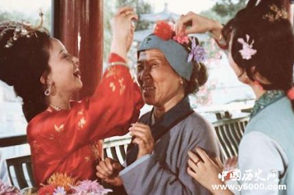 紅樓夢劉姥姥人物分析劉姥姥為什么進(jìn)賈府？