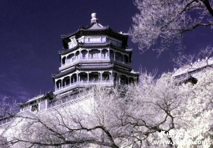 頤和園佛香閣的傳說頤和園佛香閣是為了鎮(zhèn)鬼？