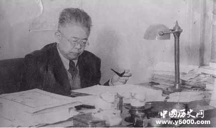 傅斯年生平經(jīng)歷簡介如何評價傅斯年？