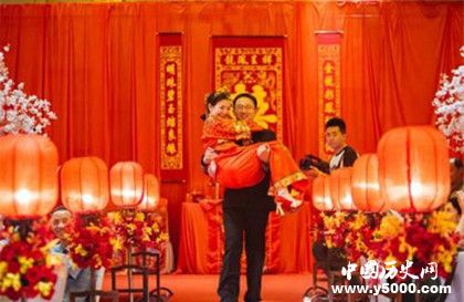 東北結(jié)婚習(xí)俗有什么不一樣?xùn)|北結(jié)婚習(xí)俗介紹