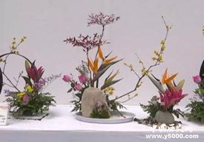 《金瓶梅》是誰(shuí)寫(xiě)的 《金瓶梅》故事內(nèi)容歷史背景