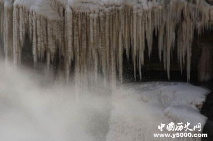 壺口瀑布冰凌奇觀冰凌的形成原因是什么？