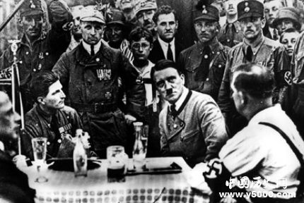 啤酒館暴動背景過程啤酒館暴動的影響有哪些？