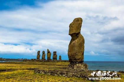 復活節(jié)島簡介復活節(jié)島石像是誰雕刻的石像有什么作用