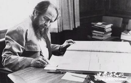 索爾仁尼琴生平代表作品簡介索爾仁尼琴的名言有哪些？