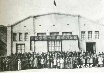 三三制原則內(nèi)容簡(jiǎn)介三三制原則的意義是什么？