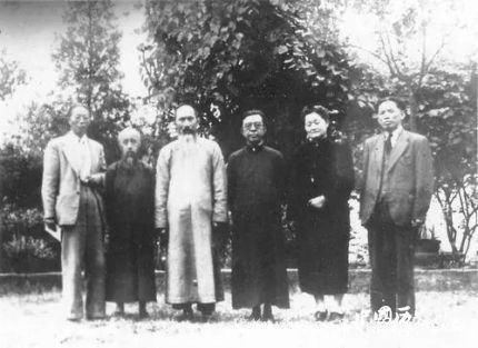 司法部首任部長(zhǎng)史良生平經(jīng)歷簡(jiǎn)介史良的成就有哪些？