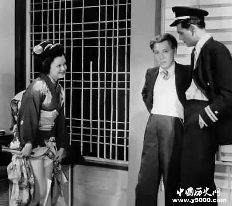 二戰(zhàn)過(guò)后駐日美軍過(guò)著怎樣的生活？