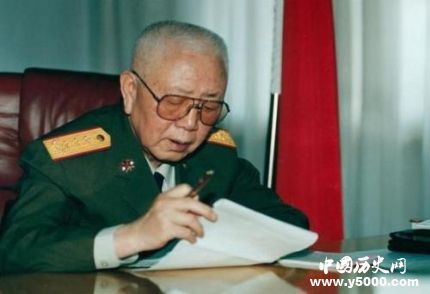 中國(guó)航母之父劉華清生平簡(jiǎn)介劉華清的履歷如何評(píng)價(jià)劉華清？