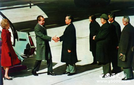 中美三個聯(lián)合公報內(nèi)容簡介中美聯(lián)合公報的意義是什么？