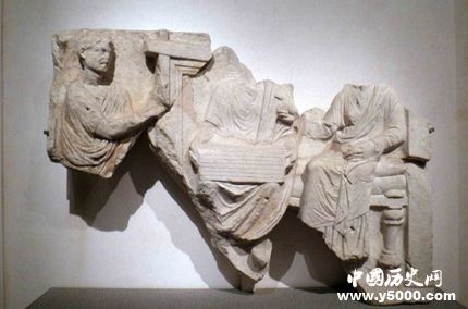 羅馬皇帝戴克里先簡介戴克里先改革戴克里先是怎么死的？