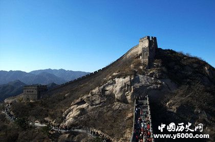 八達(dá)嶺長(zhǎng)城的歷史八達(dá)嶺長(zhǎng)城景點(diǎn)介紹好玩嗎