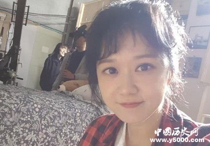 韓劇推薦《皇后的品格》人物劇情介紹 主演資料介紹