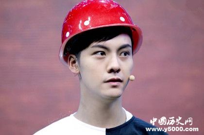 陳偉霆簡(jiǎn)介陳偉霆演藝經(jīng)歷影視作品介紹陳偉霆歌曲介紹