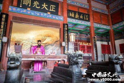 府尹官職簡介開封府尹到底是什么官？