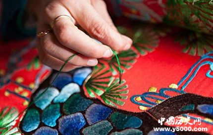 漢繡歷史特色簡(jiǎn)介漢繡與蘇繡的區(qū)別是什么？