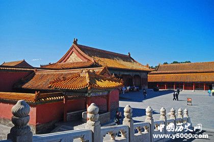 軍機(jī)處怎么來(lái)的軍機(jī)處的歷史發(fā)展和主要職能