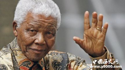 曼德拉生平經(jīng)歷簡介怎樣評價曼德拉的一生？