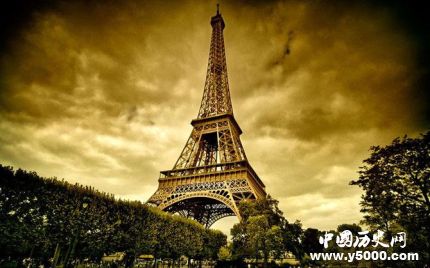 埃菲爾鐵塔130歲埃菲爾鐵塔象征著什么？