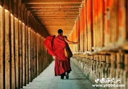 倉央嘉措生平簡介倉央嘉措文學(xué)成就倉央嘉措經(jīng)典句子有哪些？