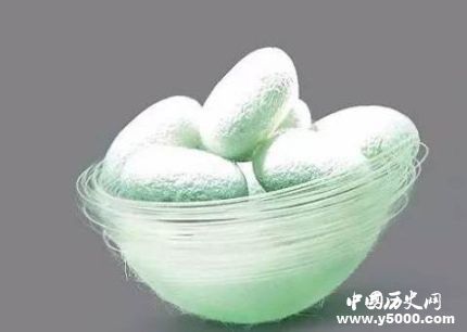 東北夫妻合葬墓出土未分解桑蠶絲是怎么回事？