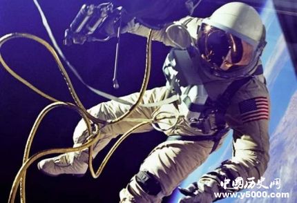 宇航員列昂諾夫生平簡(jiǎn)介1965蘇聯(lián)太空行走是怎樣的？