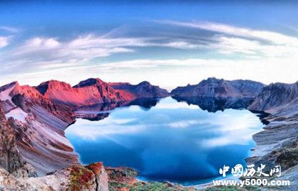 長白山天池簡介長白山地理位置氣候環(huán)境介紹旅游景點旅游攻略