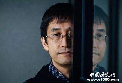 伊藤潤(rùn)二漫畫作品介紹伊藤潤(rùn)二簡(jiǎn)介伊藤潤(rùn)二生平經(jīng)歷介紹