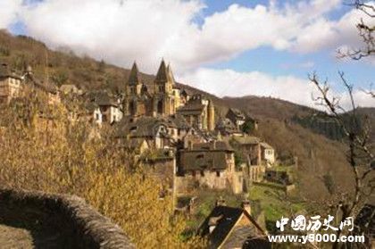 夏朗德修道院圣寶之謎：夏朗德修道院圣寶的下落