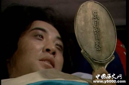 紅樓夢(mèng)賈瑞照鏡子之死賈瑞和王熙鳳賈府的關(guān)系是怎樣的？